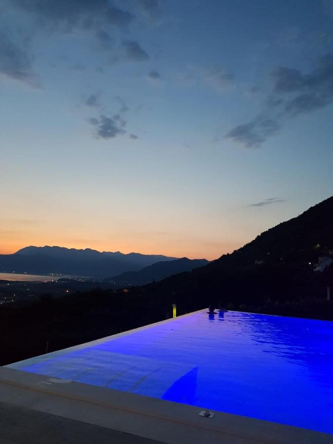 Verbalj Apartment With Swimming Pool Kotor Eksteriør billede